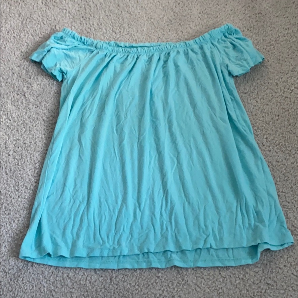 hollister soft off the shoulder shirt